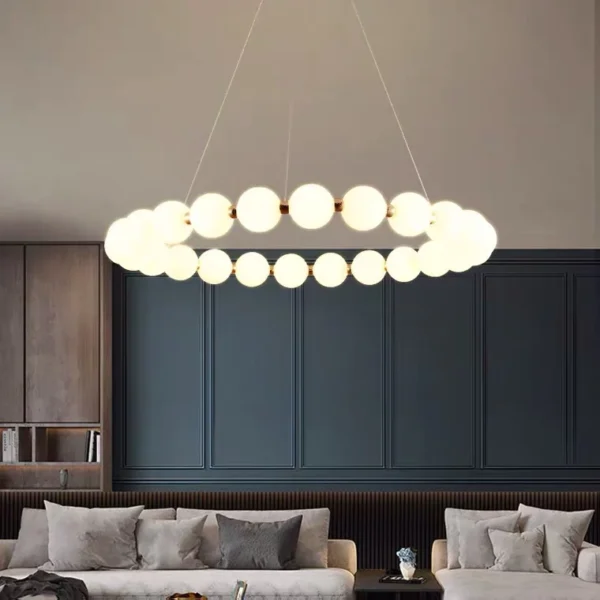 Monique chandelier - Image 5