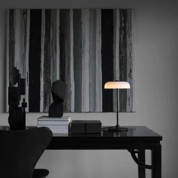 Blossi table lamp replica - Image 6
