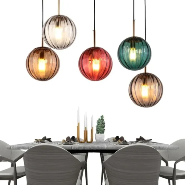 Tulise glass pendants - Image 4