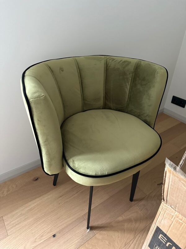 Dining chair